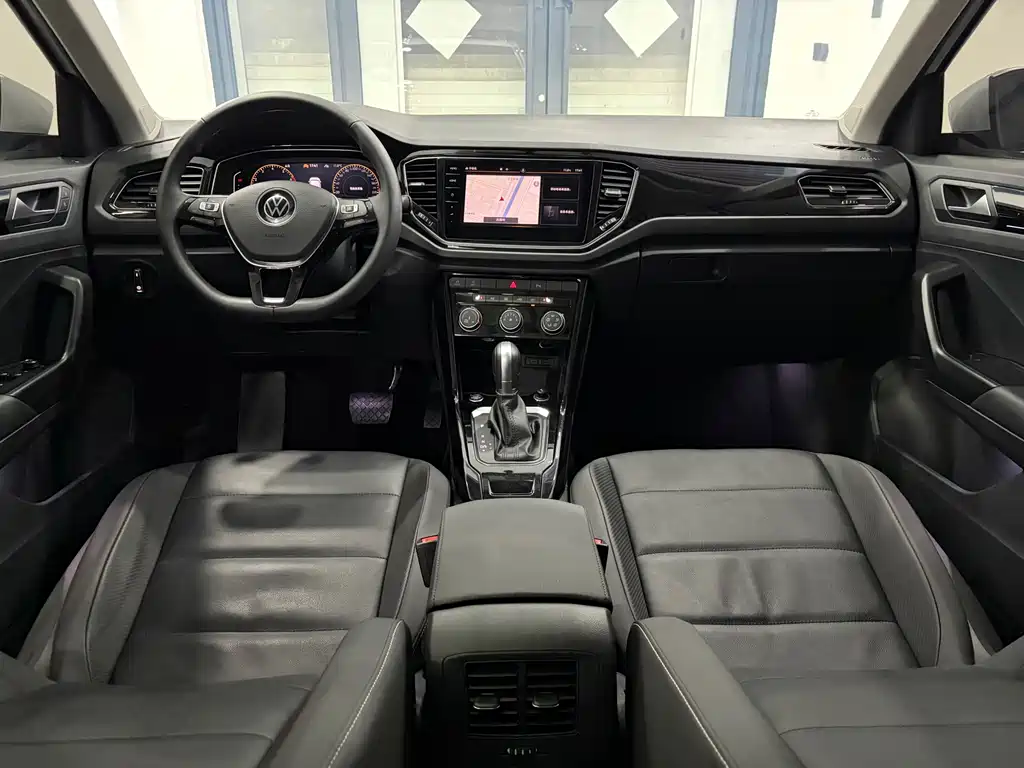 T-ROC 2022 model 280TSI DSG two-wheel drive comfort PLUS купить на сайте DeffCars