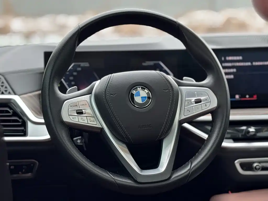 BMW X7 2023 xDrive40i Leading Luxury Package купить на сайте DeffCars