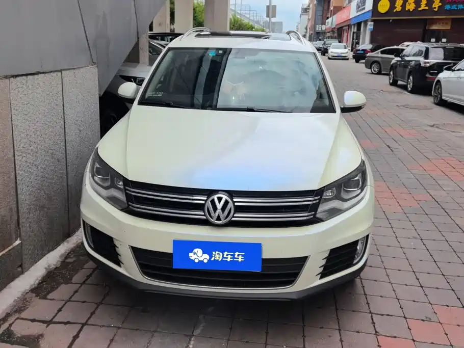 Tiguan 2015 1.8TSI automatic two-wheel drive comfort version купить на сайте DeffCars