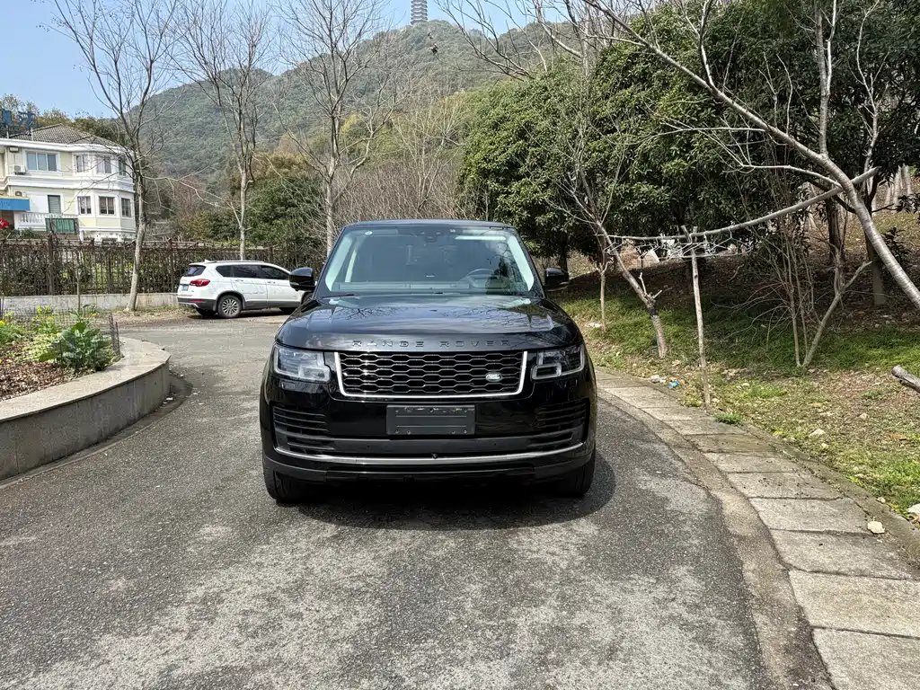 Range Rover 2022 3.0 L6 360PS Grand Edition купить на сайте DeffCars