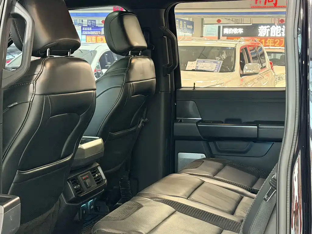 Ford F-150 Raptor 2022 3.5T Raptor купить на сайте DeffCars