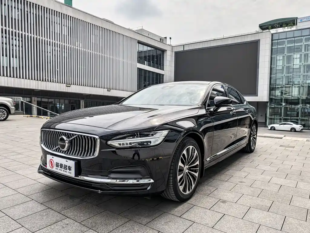 Volvo S90 2023 B5 Zhiyi Luxury Edition купить на сайте DeffCars