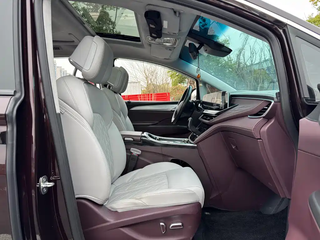 Buick GL8 2022 Avenir Six-seater Xianli Edition купить на сайте DeffCars
