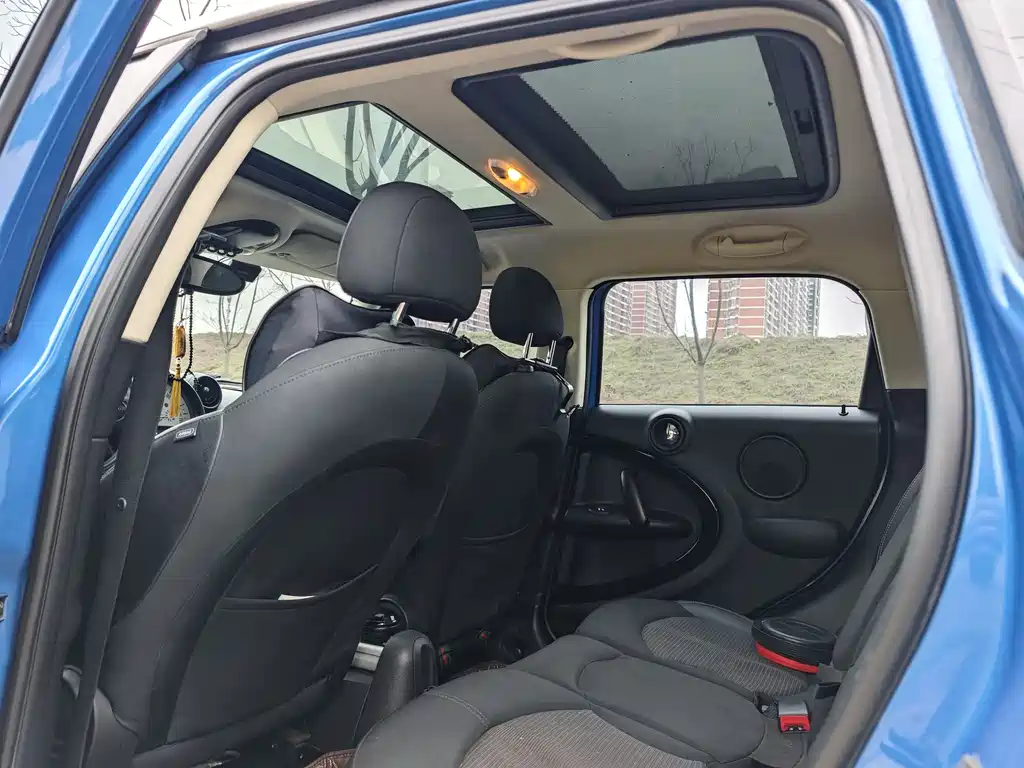 MINI COUNTRYMAN 2014 1.6L COOPER Excitement купить на сайте DeffCars