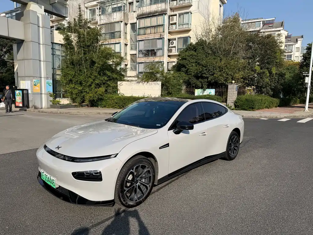Xpeng P7 2020 rear-wheel drive long-range smart travel version купить на сайте DeffCars