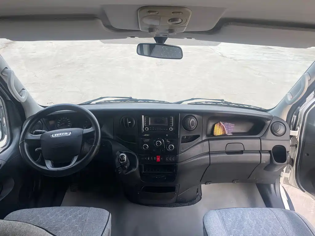 Iveco Wolfson 2020 3.0T 30th Anniversary Manual All-Round Version F1C купить на сайте DeffCars