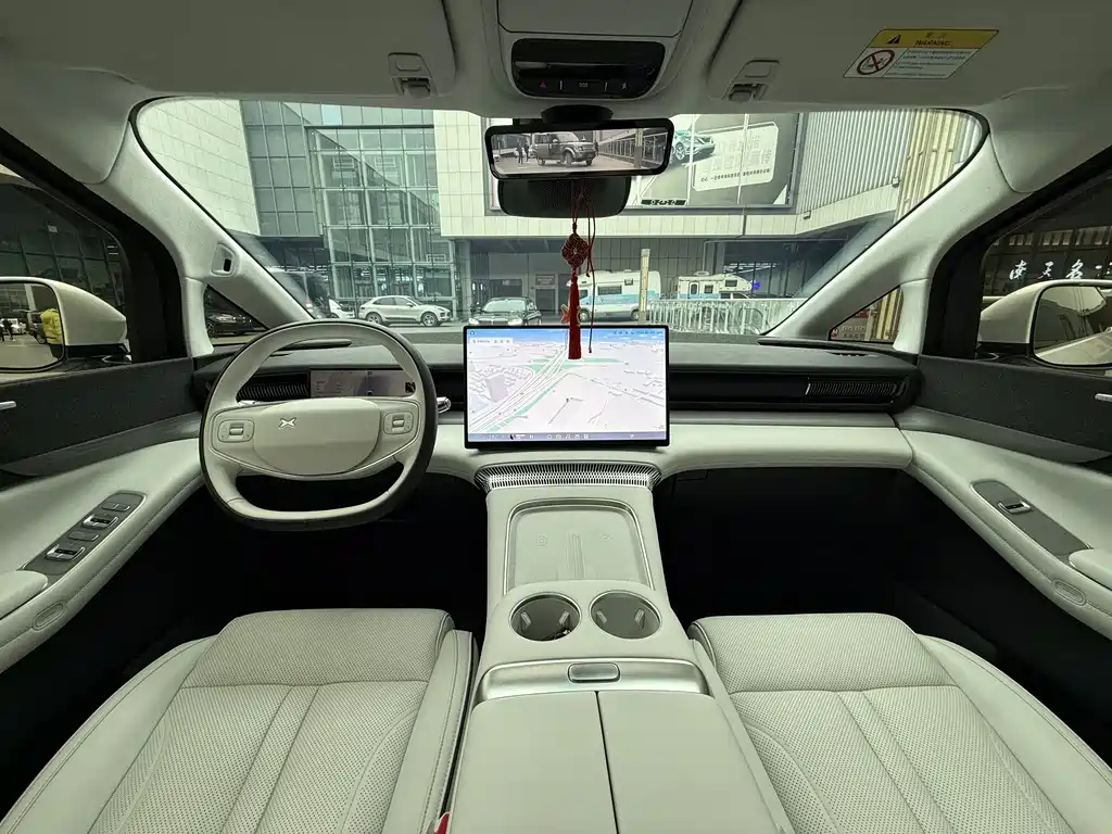 Xpeng X9 2024 702 Super Long Battery Life Pro купить на сайте DeffCars