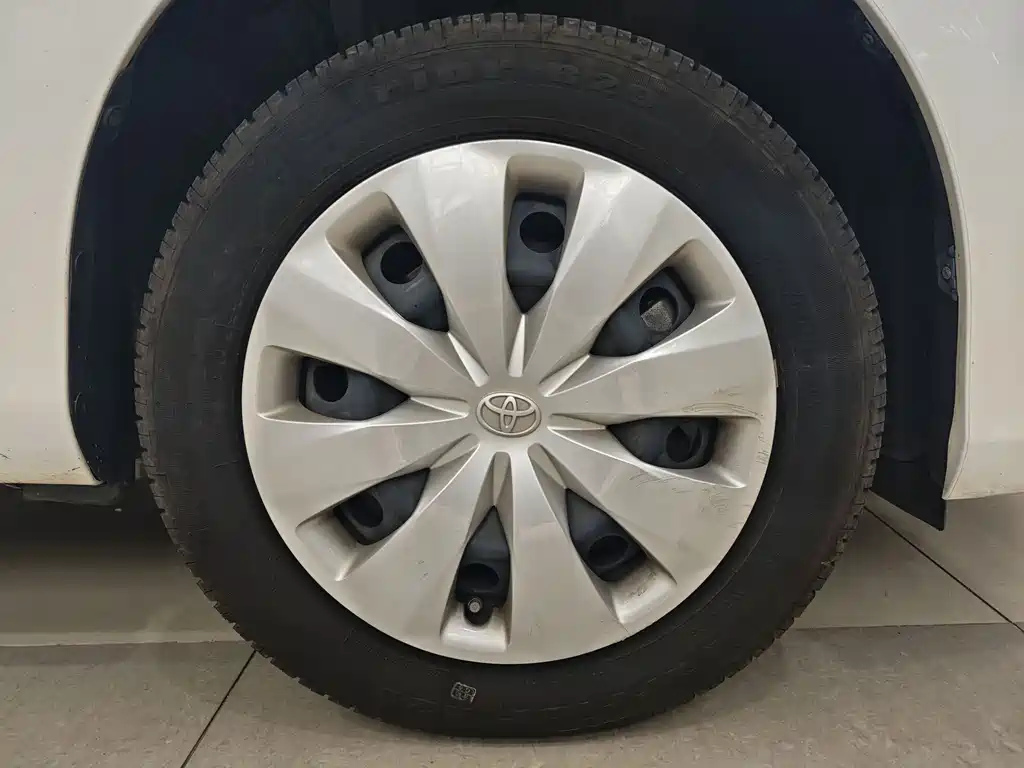 YARiS L 2021 1.5L CVT leading version купить на сайте DeffCars