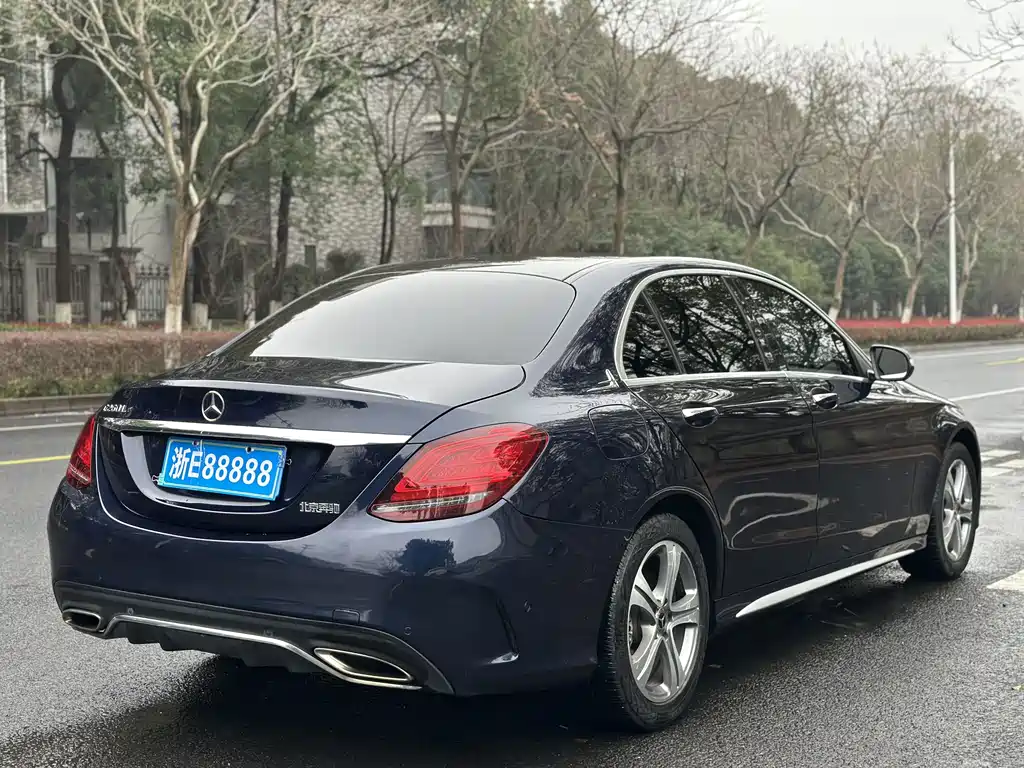 Mercedes-Benz C-Class 2019 C 260 L Sports Edition купить на сайте DeffCars