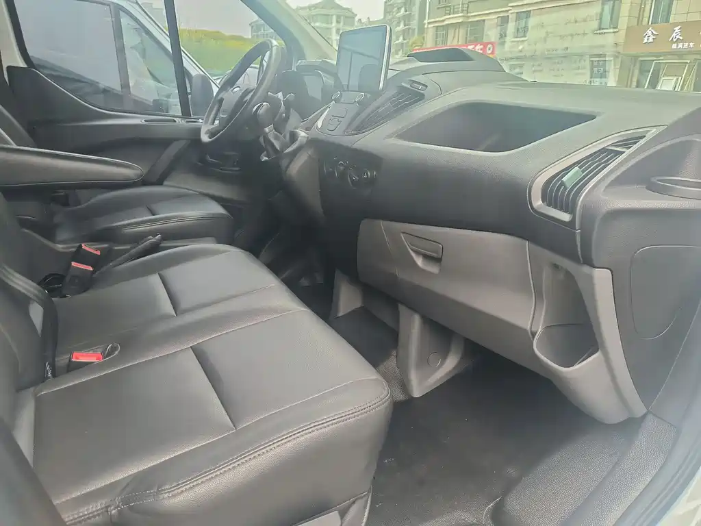 Transit 2019 2.0T diesel multi-functional commercial vehicle, central axle, mid-roof, 6-seater National VI купить на сайте DeffCars