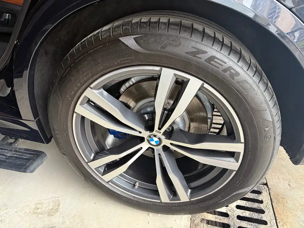 BMW X7 2023 xDrive40i Exclusive M Sports Package купить на сайте DeffCars