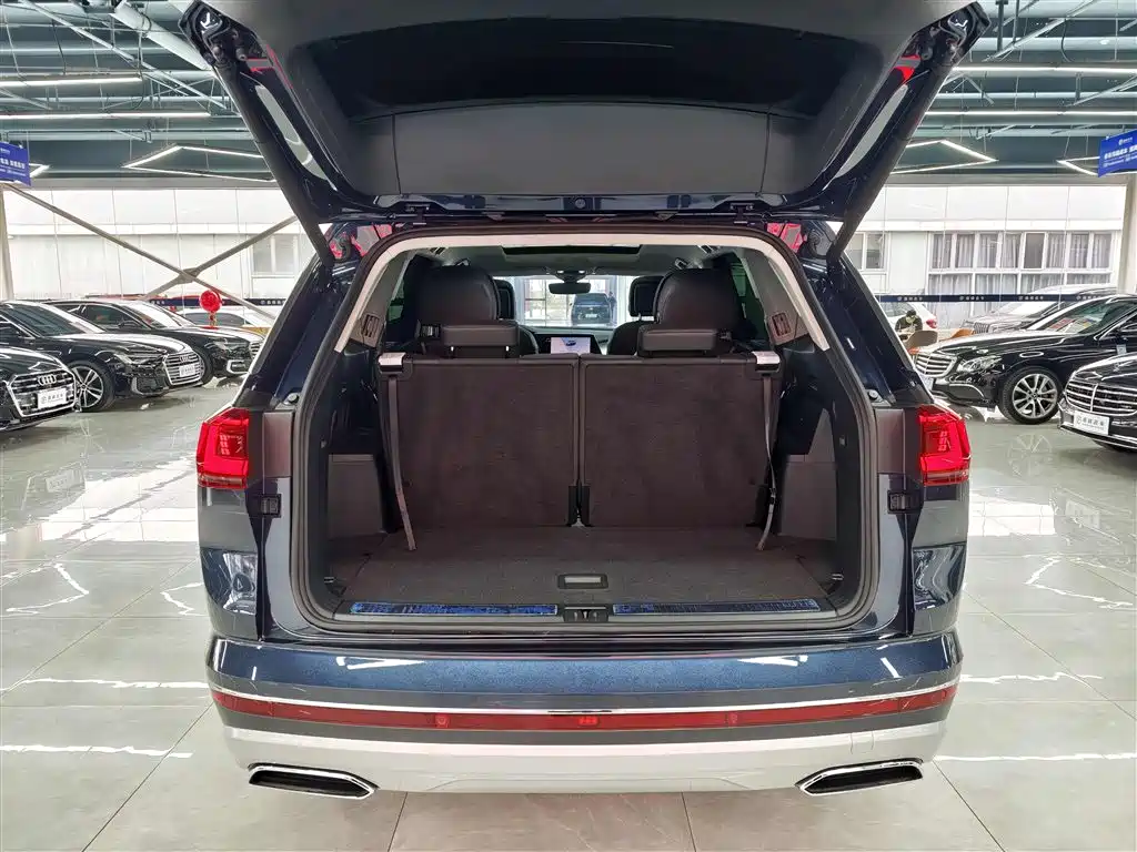 Lanjing 2022 380TSI four-wheel drive flagship Shengjing Edition 6 seats купить на сайте DeffCars