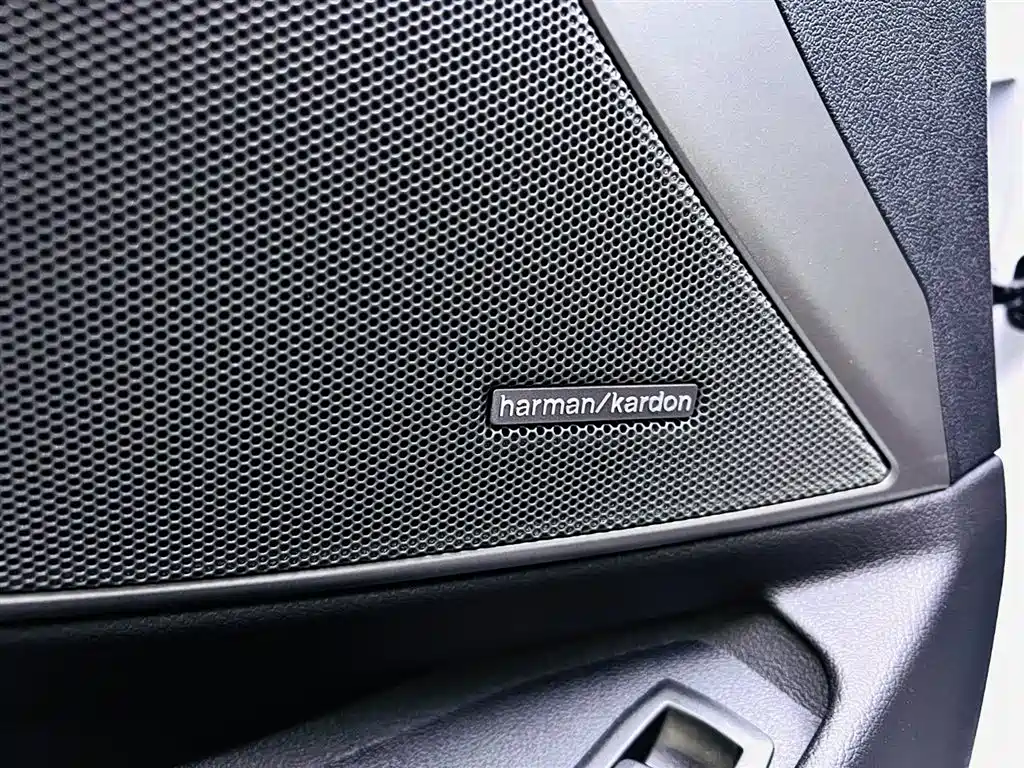 BMW 3 Series 2024 330Li M Sports Night Package купить на сайте DeffCars