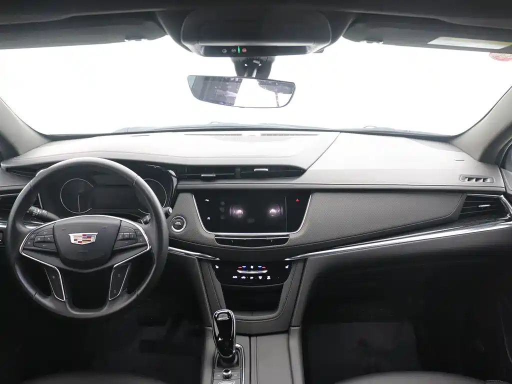 Cadillac XT5 2021 28T four-wheel drive luxury model купить на сайте DeffCars