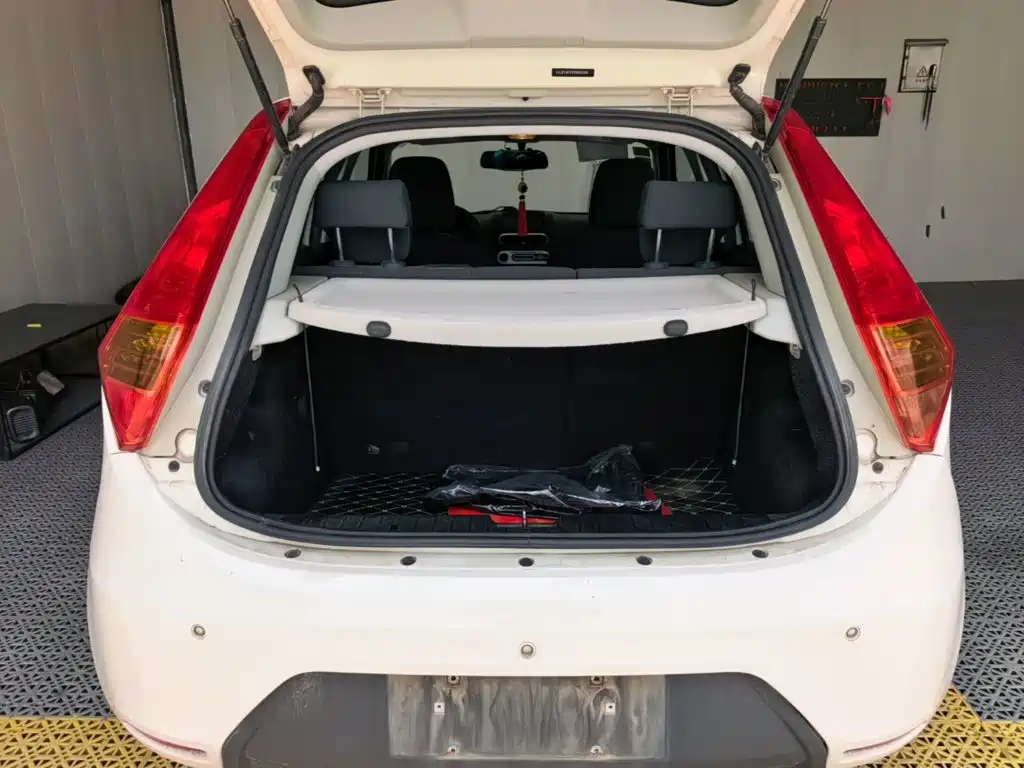 MG Motor 3 2016 1.3L Amt Comfort Edition купить на сайте DeffCars