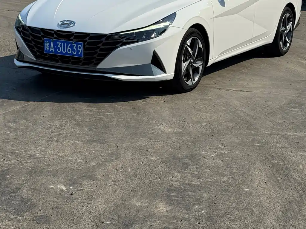 Elantra 2023 1.5L CVT LUX Premium Edition купить на сайте DeffCars