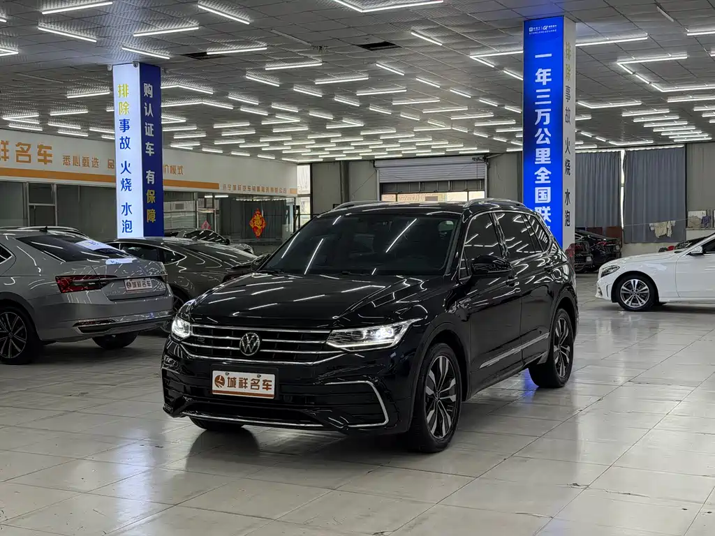 Tiguan L 2024 330TSI automatic two-wheel drive R-Line version купить на сайте DeffCars