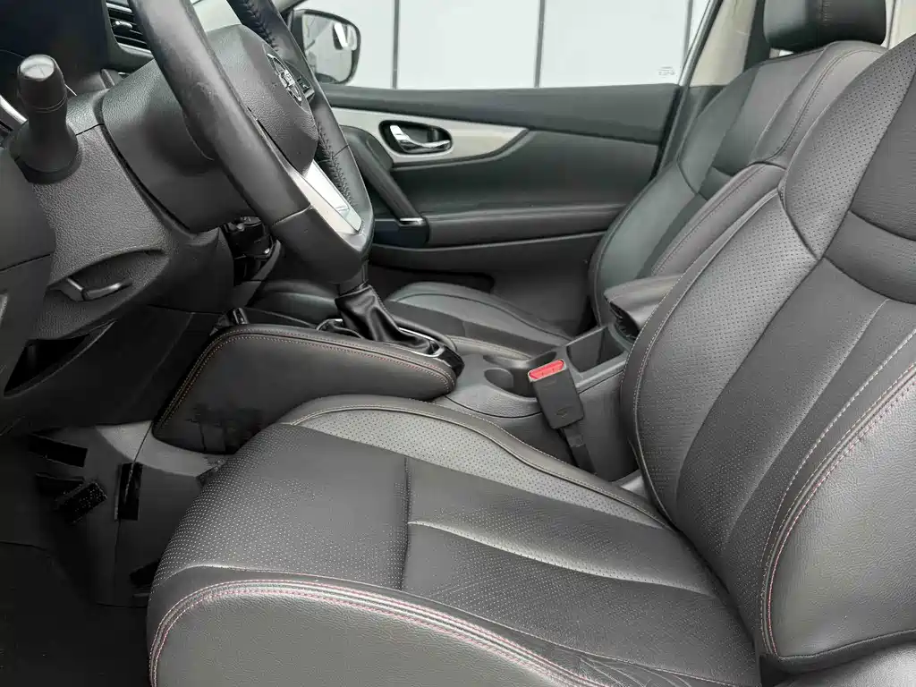 Qashqai 2021 2.0L CVT Deluxe Edition купить на сайте DeffCars