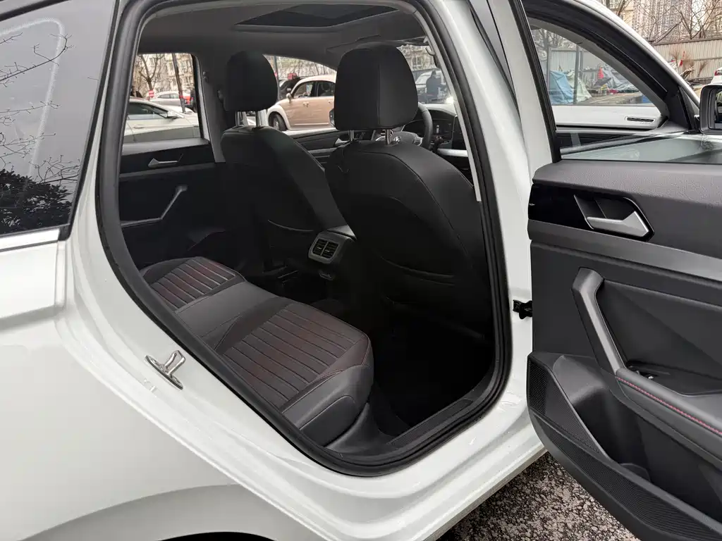 Lavida 2023 280TSI DSG Starry Sky Full Edition купить на сайте DeffCars