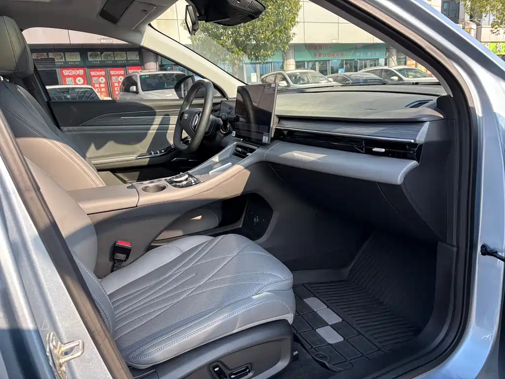 Galaxy L6 2025 EM-i 140km Starship Edition купить на сайте DeffCars