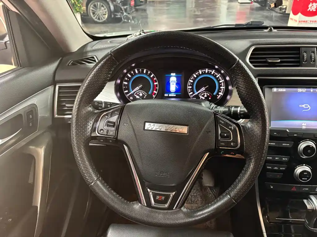 Haval H2 2016 Red Label 1.5T automatic two-wheel drive luxury model купить на сайте DeffCars