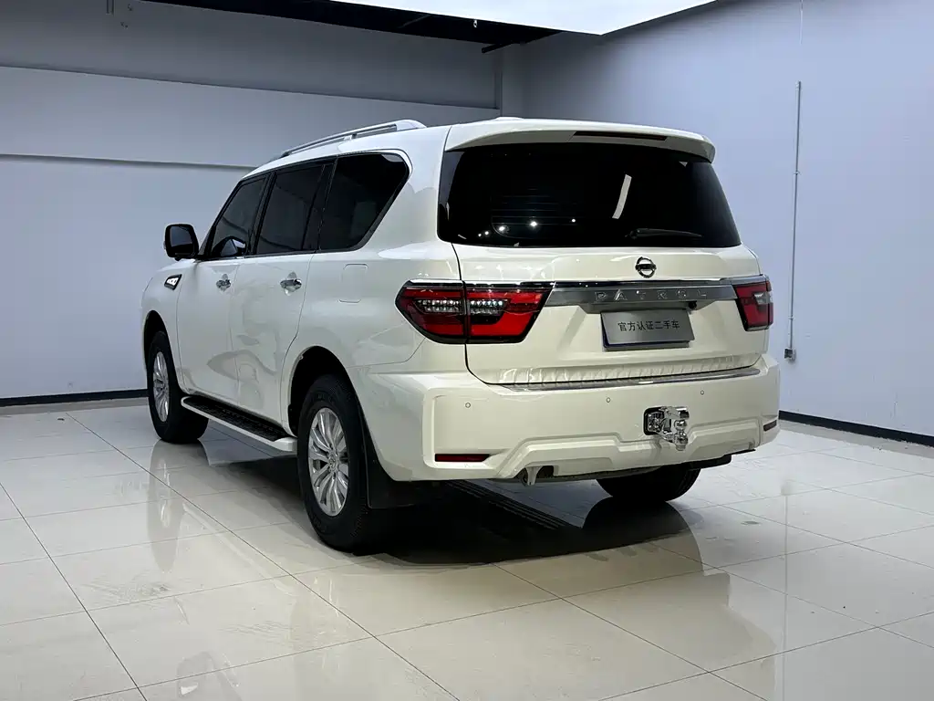 Patrol 2018 4.0L LinkedIn model купить на сайте DeffCars