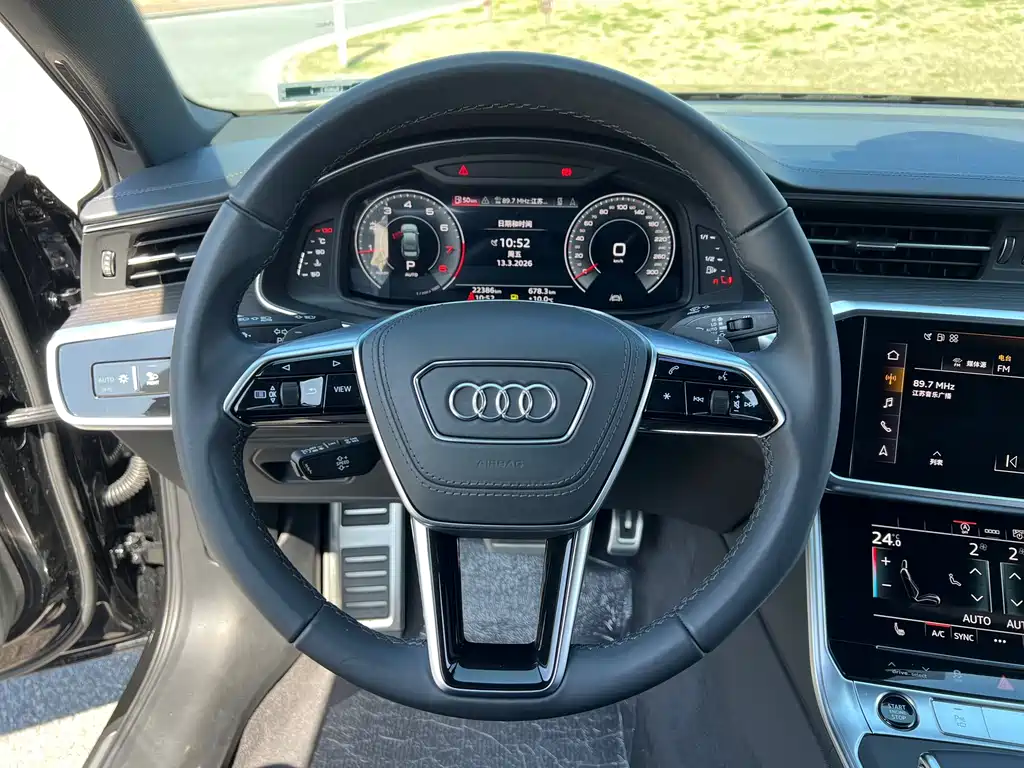 Audi A6L 2025 45 TFSI quattro premium dynamic model купить на сайте DeffCars