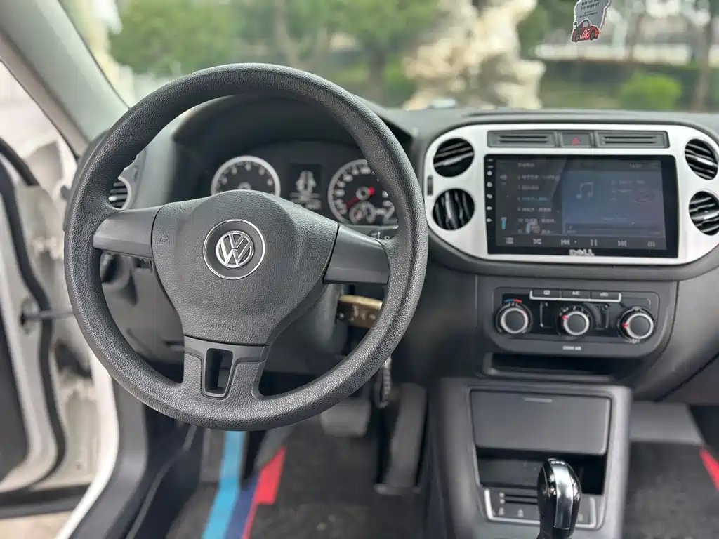 Tiguan 2016 280TSI automatic two-wheel drive Silk Road Style Edition купить на сайте DeffCars