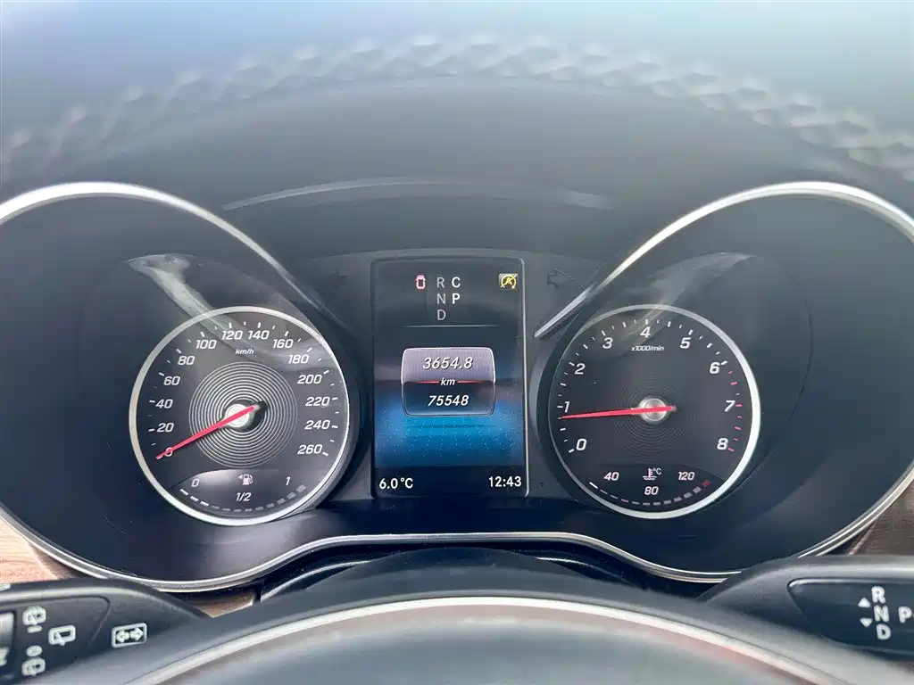 Mercedes-Benz V-Class 2022 V 260 Premium Edition купить на сайте DeffCars