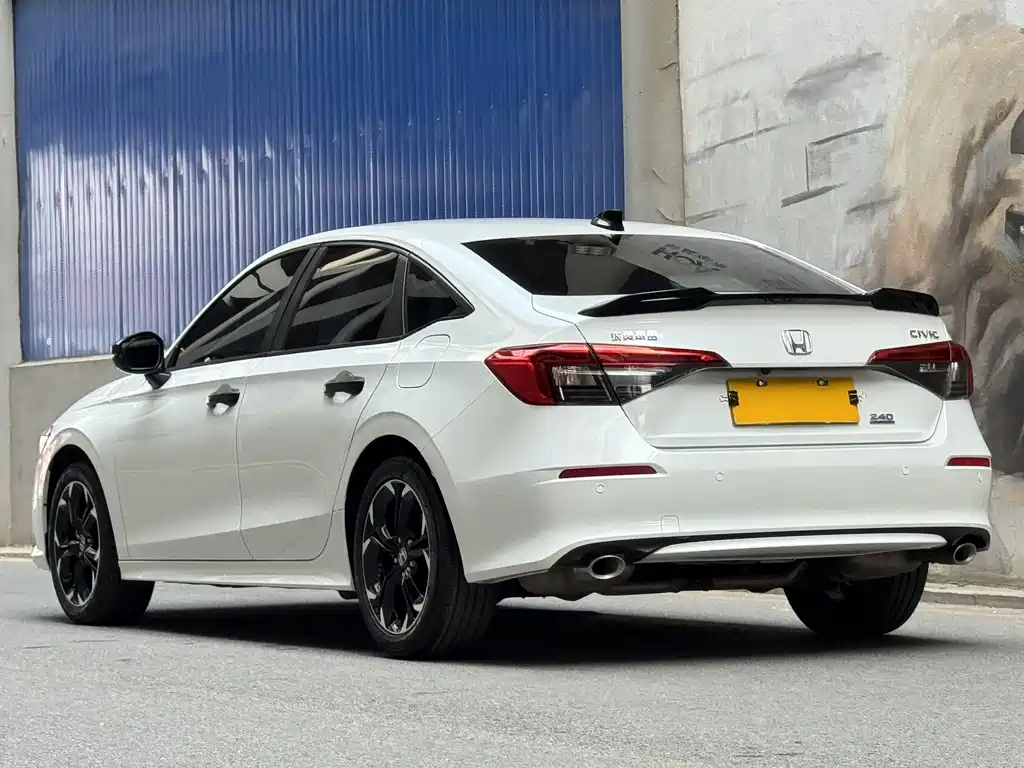 Civic 2022 240TURBO CVT combustion version купить на сайте DeffCars