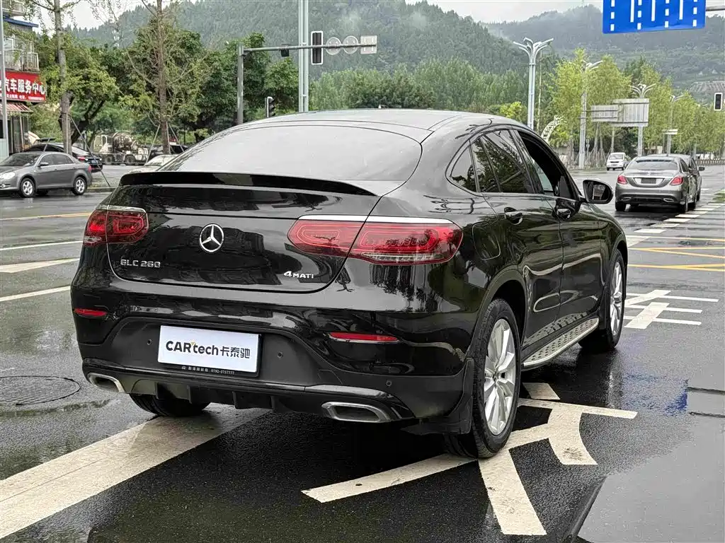 Mercedes-Benz GLC Coupe 2020 GLC 260 4MATIC Coupe SUV купить на сайте DeffCars