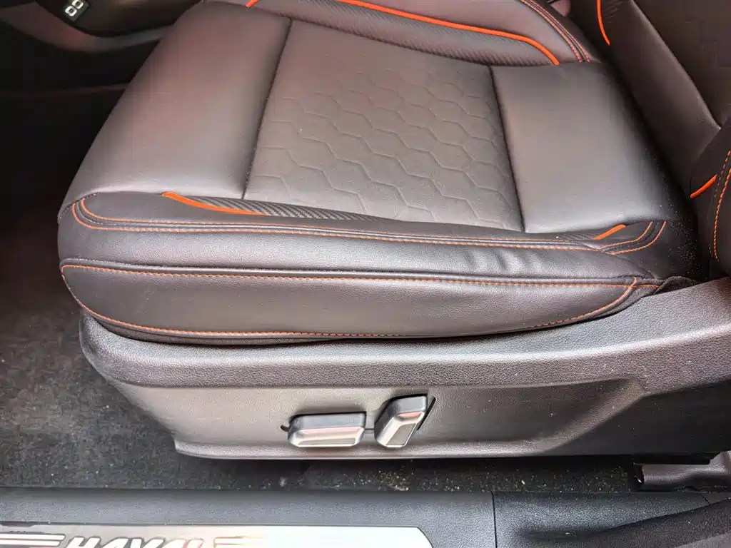 Haval F7 2021 2.0T two-wheel drive купить на сайте DeffCars