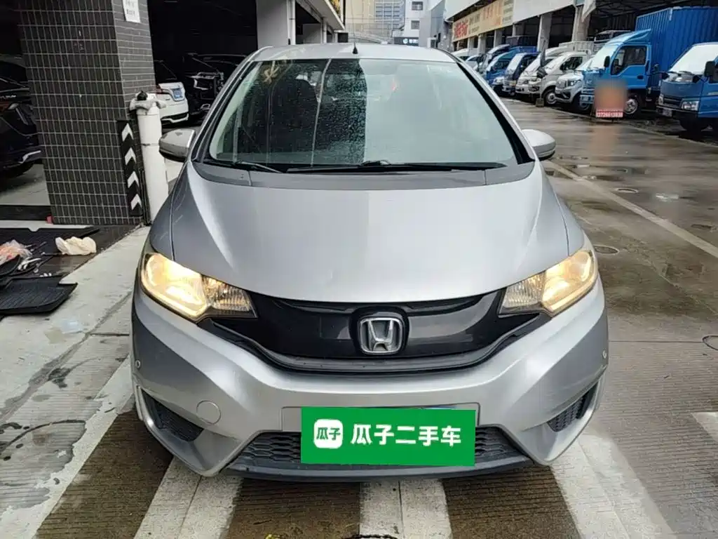 Fit 2014 1.5L LX manual comfort model купить на сайте DeffCars
