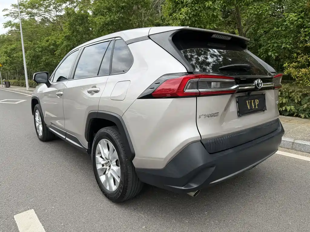 Weilanda 2022 facelift 2.0L CVT two-wheel drive leading version купить на сайте DeffCars