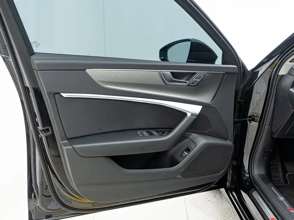 Audi A6L 2025 45 TFSI Premium Dynamic + Ventilation Comfort Package купить на сайте DeffCars