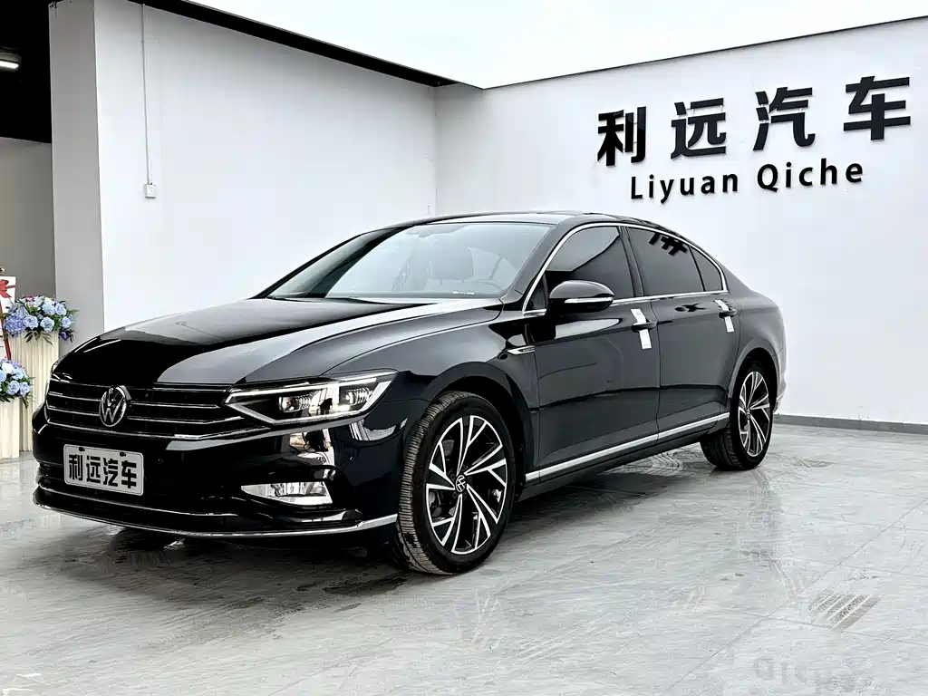 Magotan 2021 330TSI DSG 30th Anniversary Edition купить на сайте DeffCars