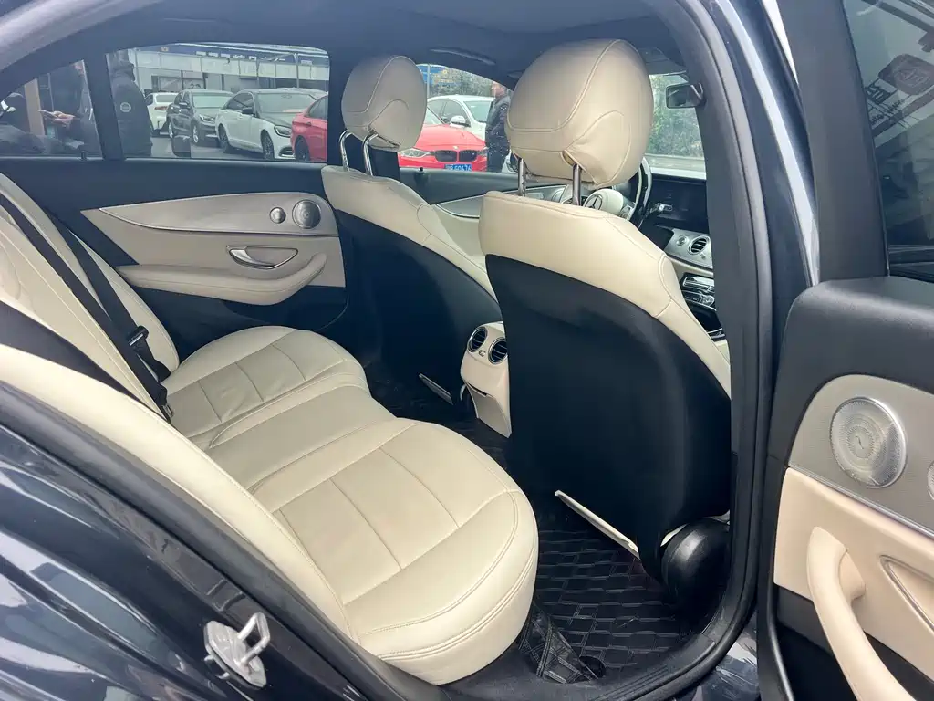 Mercedes-Benz E-Class 2017 E 200 Sports купить на сайте DeffCars