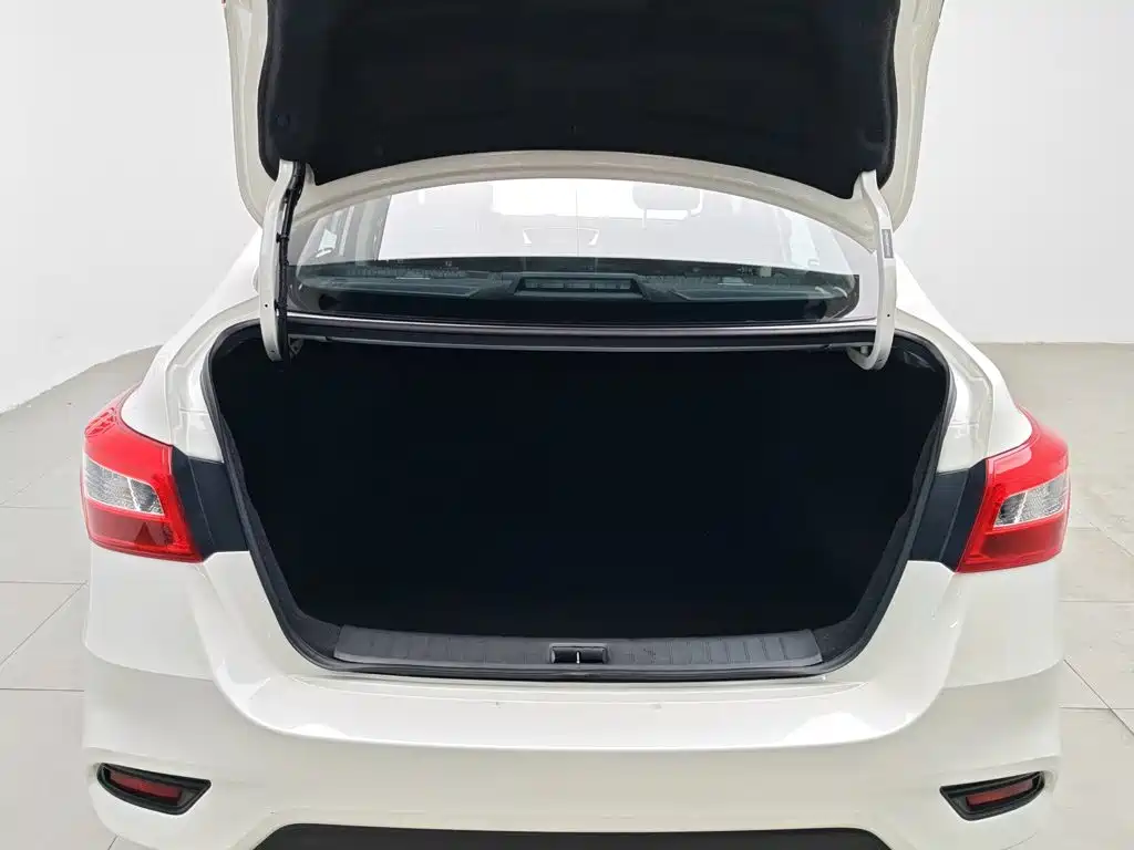Sylphy 2022 Classic 1.6XE CVT Comfort Edition купить на сайте DeffCars