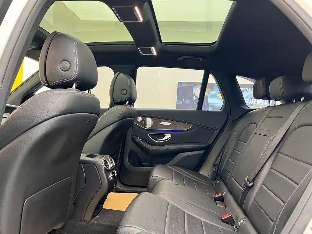 Mercedes-Benz GLC 2020 facelift GLC 300 L 4MATIC luxury model купить на сайте DeffCars