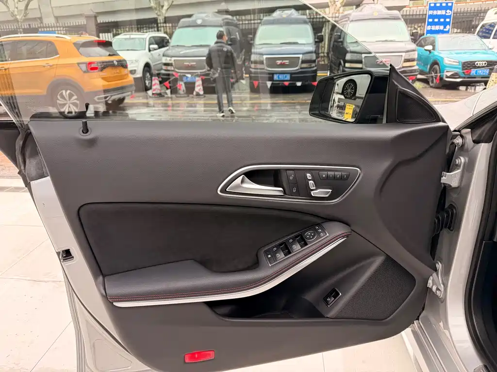 Mercedes-Benz CLA imported 2017 CLA 220 4MATIC купить на сайте DeffCars