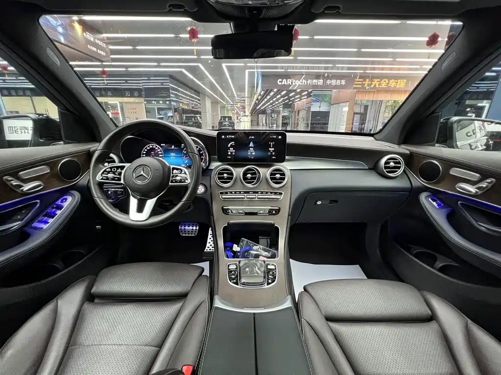 Mercedes-Benz GLC 2020 facelift GLC 260 L 4MATIC luxury model купить на сайте DeffCars