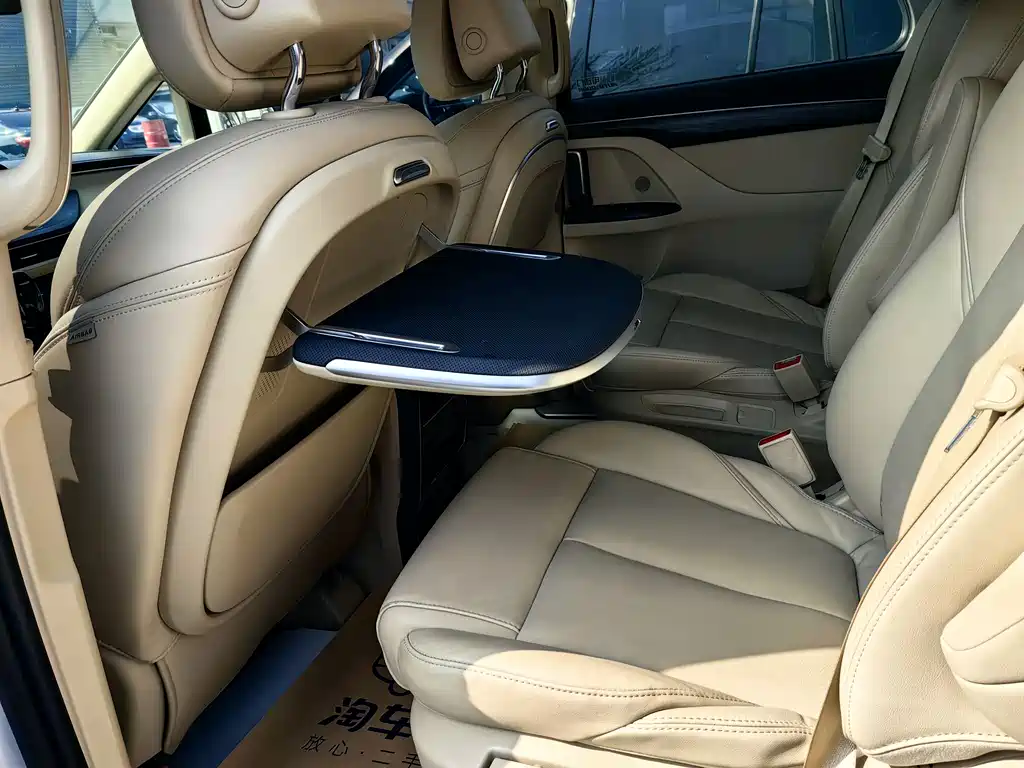 Buick GL8 2023 ES Lu Zun Exclusive Model купить на сайте DeffCars