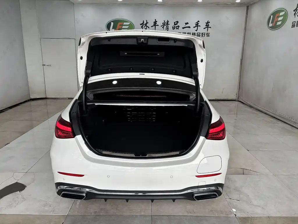 Mercedes-Benz C-Class New Energy 2025 C 350 eL купить на сайте DeffCars