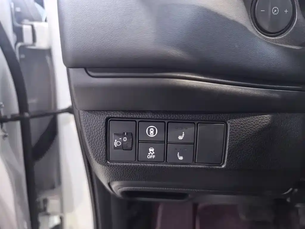 Binzhi 2023 1.5L CVT technology version купить на сайте DeffCars