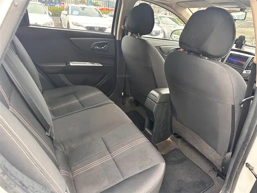 Dongfeng Fengshen AX3 2016 1.5L automatic Scirocco купить на сайте DeffCars