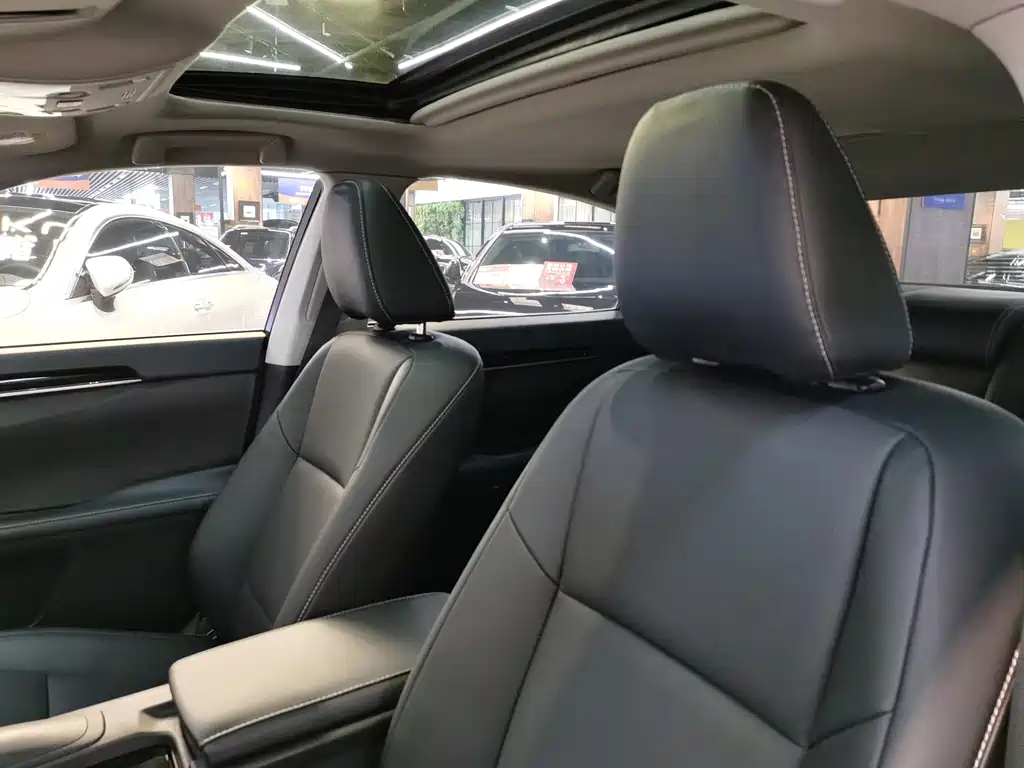 Lexus ES 2014 300h Elite Edition купить на сайте DeffCars