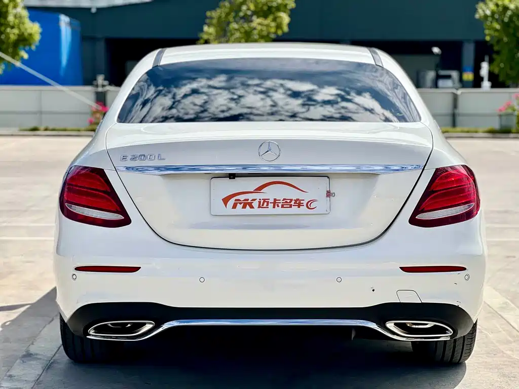 Mercedes-Benz E-Class 2016 E 200 L Sports купить на сайте DeffCars