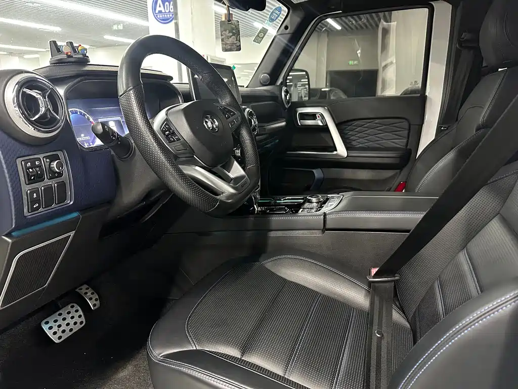Beijing Off-Road BJ40 2018 PLUS 2.3T automatic four-wheel drive flagship version National V купить на сайте DeffCars