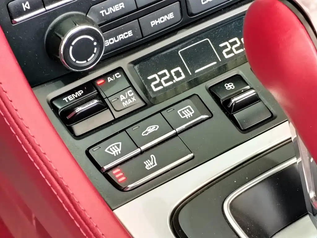 Porsche 718 2023 Boxster Style Edition 2.0T купить на сайте DeffCars
