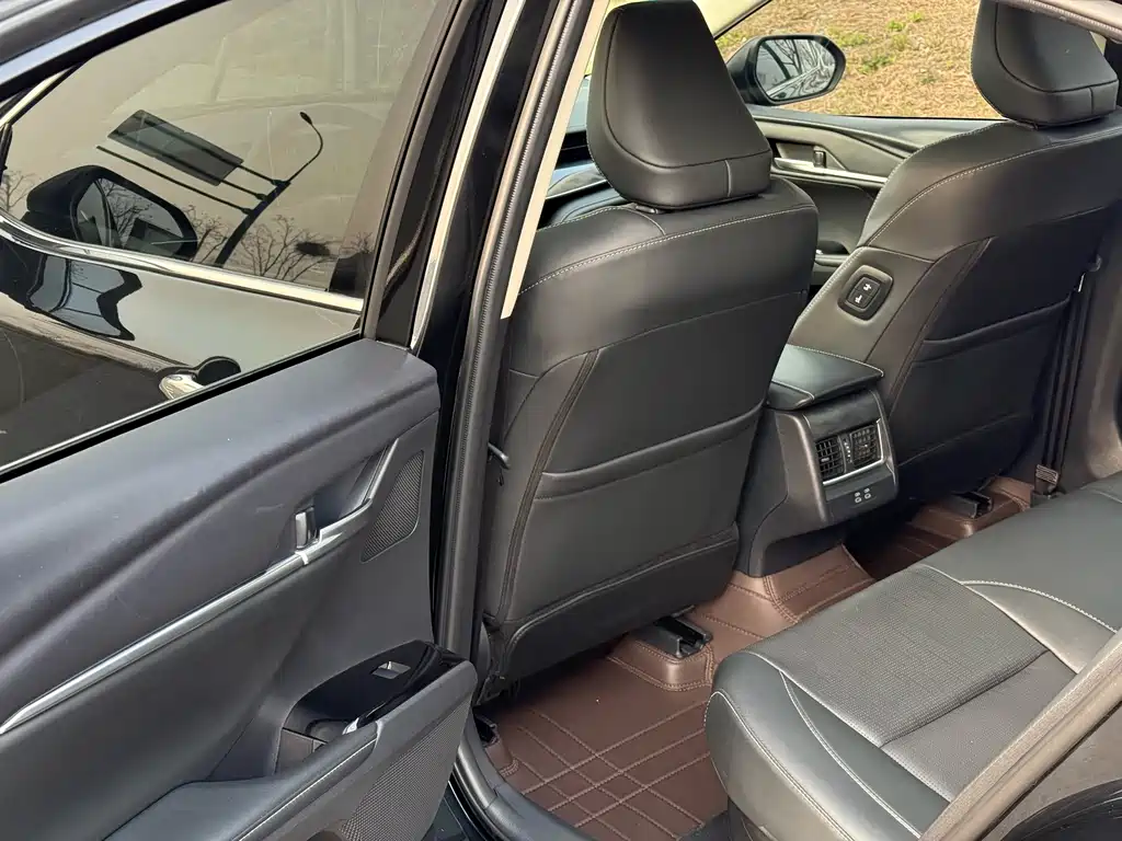 Camry 2024 Shuangqing 2.0HG Premium Edition купить на сайте DeffCars